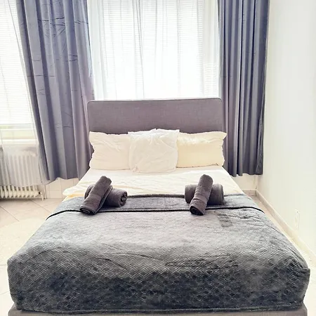 Apartment Zentercux *